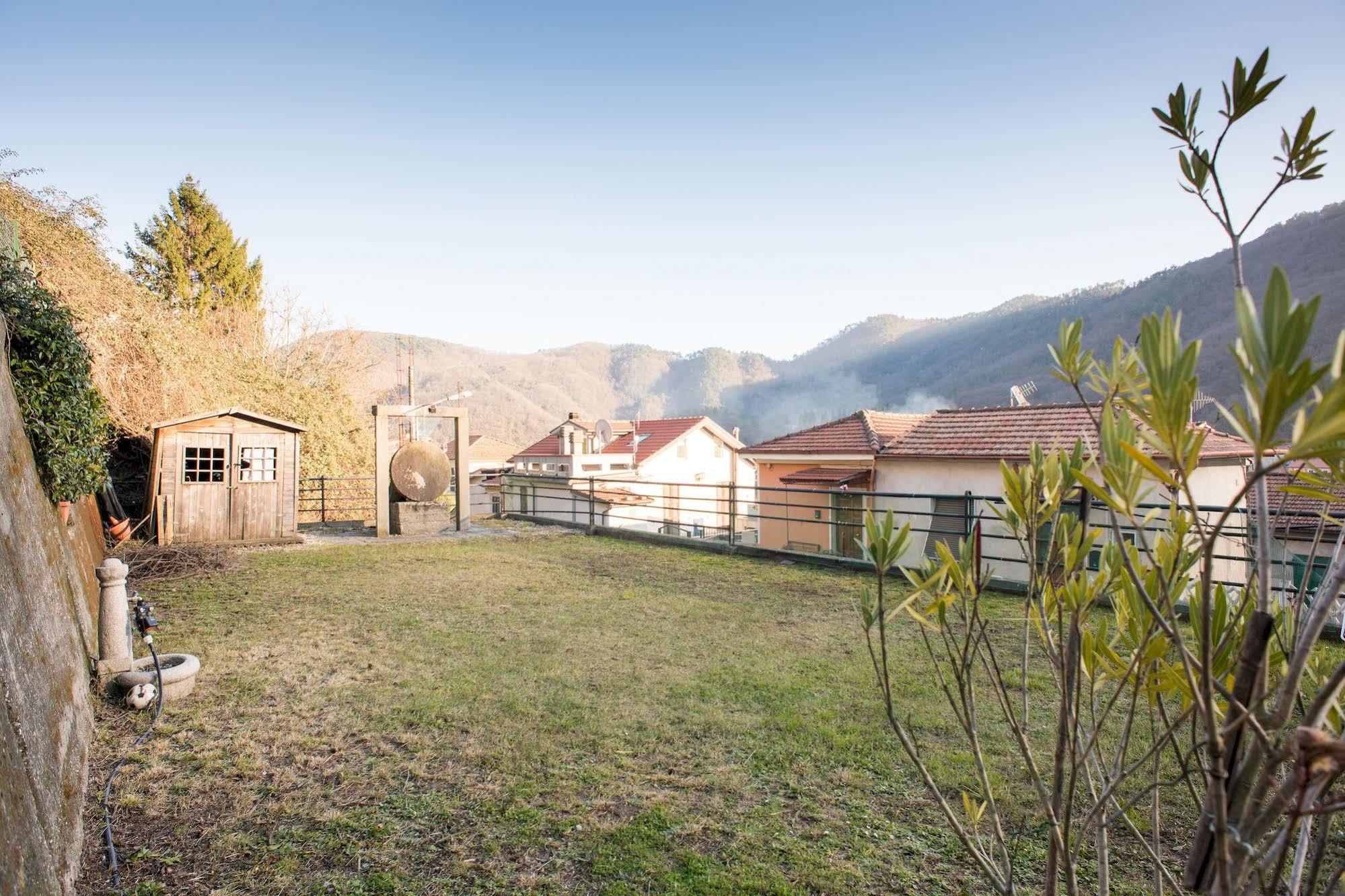 Ostello Tramonti Biassa ภายนอก รูปภาพ